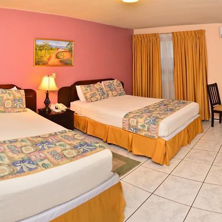 Hotel Ejecutivo San Pedro Sula Esterno foto